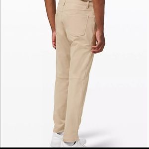 Lululemon Athletica mens SZ 38 tall ABC slim fit pants in trench.